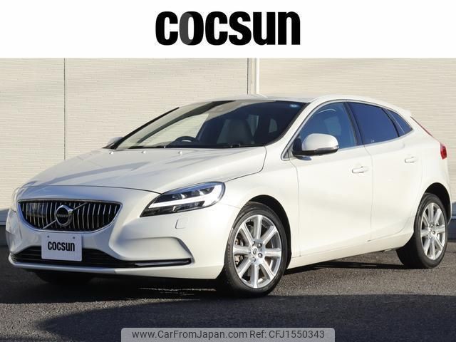 volvo v40 2017 CFJ1550343 image 1