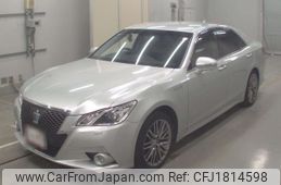 toyota crown 2014 CFJ1814598