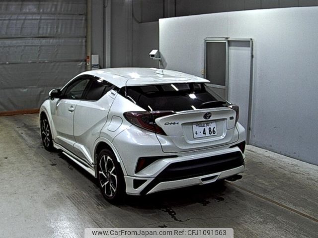 toyota c-hr 2017 -TOYOTA 【岡山 301も】--C-HR ZYX10-2025749---TOYOTA 【岡山 301も】--C-HR ZYX10-2025749- image 2
