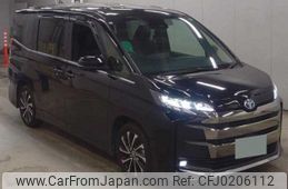 toyota noah 2023 quick_quick_6AA-ZWR90W_ZWR90-0109412