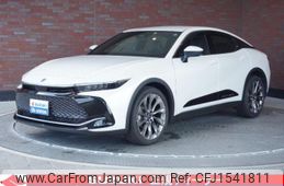 toyota crown 2022 CFJ1541811