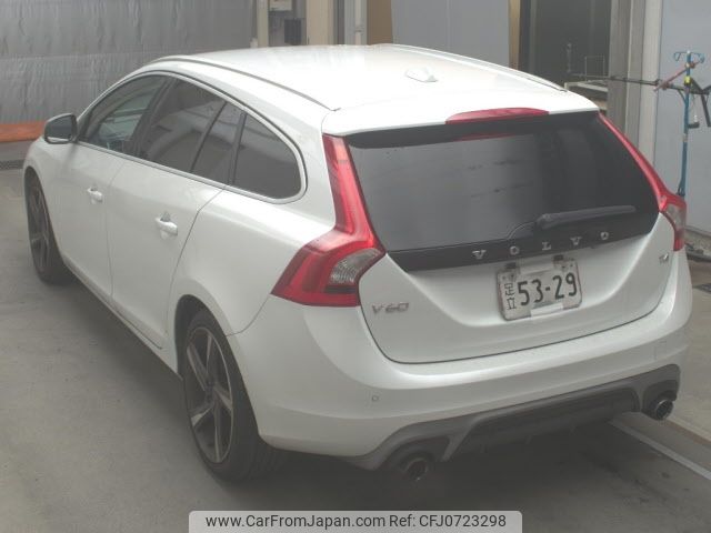 volvo v60 2014 -VOLVO--Volvo V60 FB4164T-E1175371---VOLVO--Volvo V60 FB4164T-E1175371- image 2