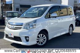 toyota noah 2012 -TOYOTA--Noah DBA-ZRR70W--ZRR70-0483531---TOYOTA--Noah DBA-ZRR70W--ZRR70-0483531-