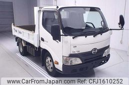 hino dutro 2011 CFJ1610252