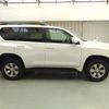 toyota land-cruiser-prado 2022 ENHANCEAUTO_1_ea285748 image 2