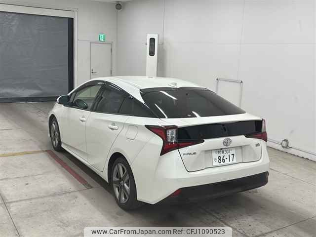 toyota prius 2019 -TOYOTA 【和泉 301ヤ8617】--Prius ZVW51-8048219---TOYOTA 【和泉 301ヤ8617】--Prius ZVW51-8048219- image 2