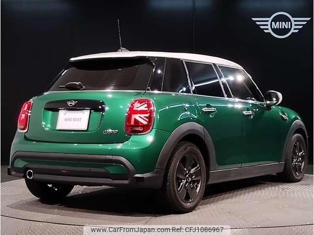 mini mini-others 2022 quick_quick_3BA-XU15MW_WMW32DK0002R74381 image 2