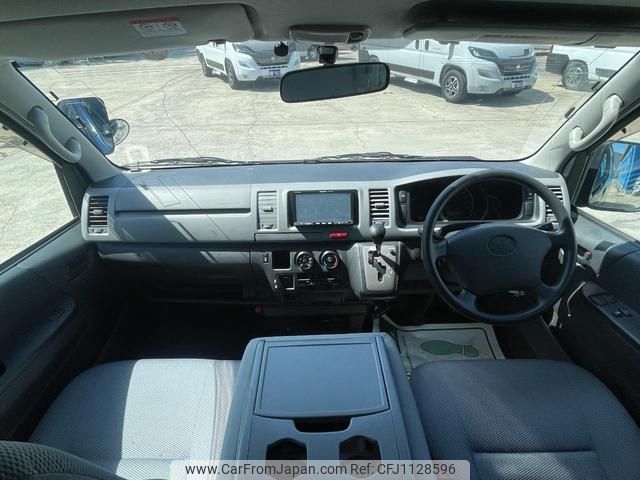 toyota regiusace-van 2007 GOO_JP_700040407230250508001 image 1