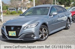 toyota crown 2018 CFJ1831096
