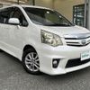 toyota noah 2012 CFJ1556579 image 1
