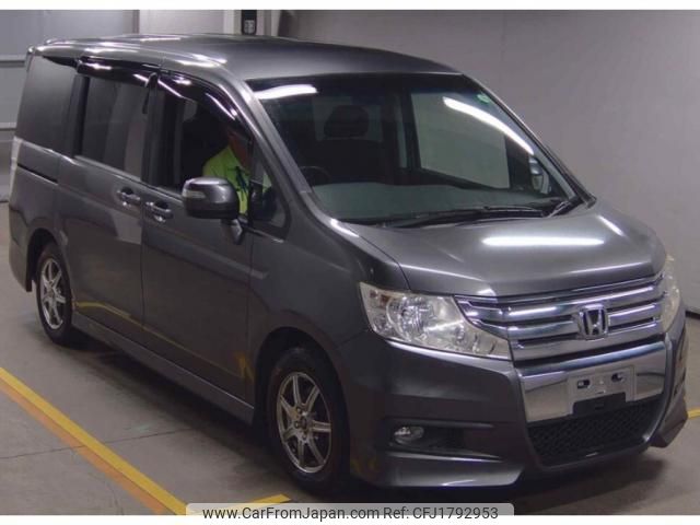 honda stepwagon-spada 2011 CFJ1792953 image 1
