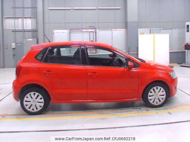 volkswagen polo 2013 NIKYO_JB44760 image 1