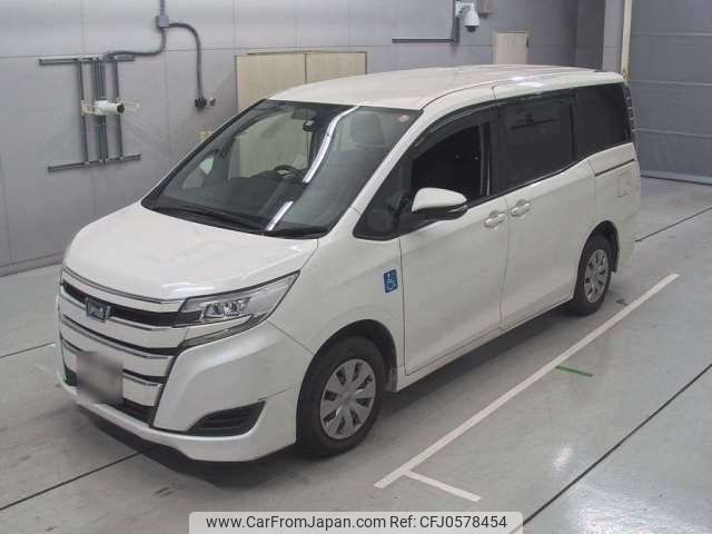 toyota noah 2017 -TOYOTA--Noah DBA-ZRR80Gｶｲ--ZRR80-0371244---TOYOTA--Noah DBA-ZRR80Gｶｲ--ZRR80-0371244- image 1