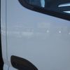mitsubishi-fuso canter 2017 CFJ1603396 image 27