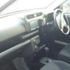 toyota probox 2022 CFJ1745346 image 2