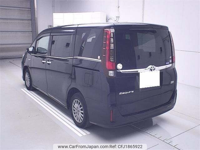 toyota esquire 2015 CFJ1865922 image 2