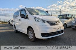 mitsubishi delica-van 2017 CFJ1856460