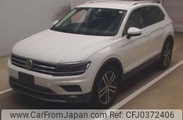 volkswagen tiguan 2018 quick_quick_LDA-5NDFGF_WVGZZZ5NZJW949704