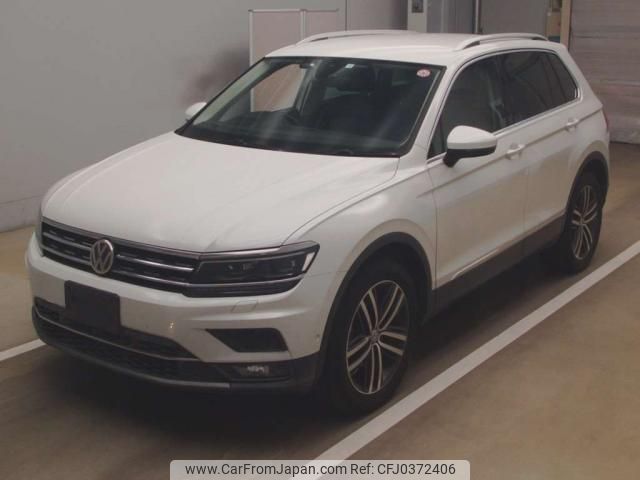 volkswagen tiguan 2018 quick_quick_LDA-5NDFGF_WVGZZZ5NZJW949704 image 1