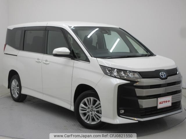 toyota noah 2024 quick_quick_6AA-ZWR95W_ZWR95-0025327 image 1