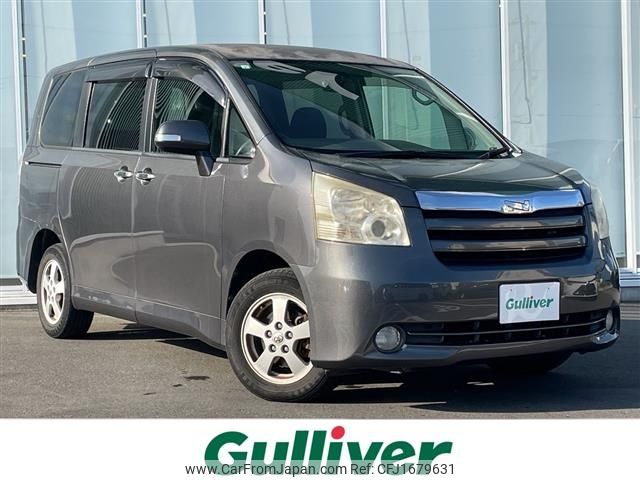 toyota noah 2009 CFJ1679631 image 1
