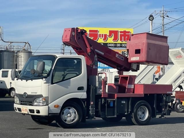 hino dutro 2012 CFJ1675213 image 1