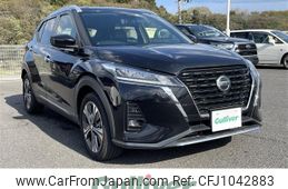 nissan kix 2020 -NISSAN--KIX 6AA-P15--P15-016018---NISSAN--KIX 6AA-P15--P15-016018-