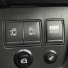 nissan serena 2011 A11215 image 24