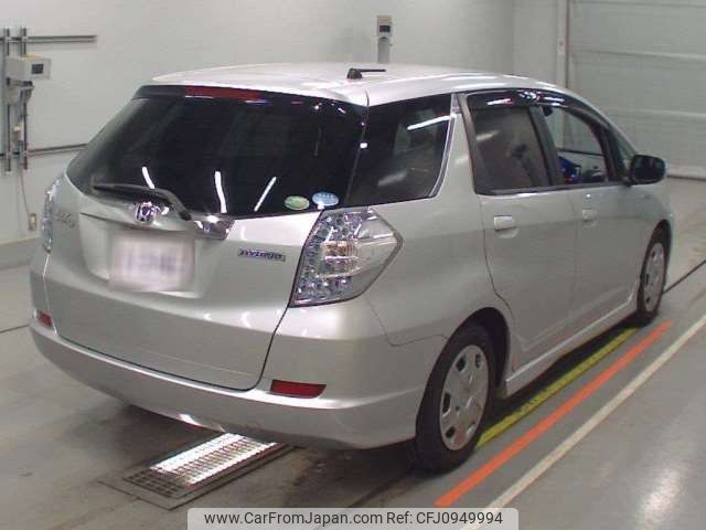honda fit-shuttle 2013 CFJ0949994 image 2
