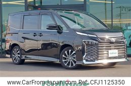 toyota voxy 2023 -TOYOTA--Voxy 6BA-MZRA90W--MZRA90-0047067---TOYOTA--Voxy 6BA-MZRA90W--MZRA90-0047067-