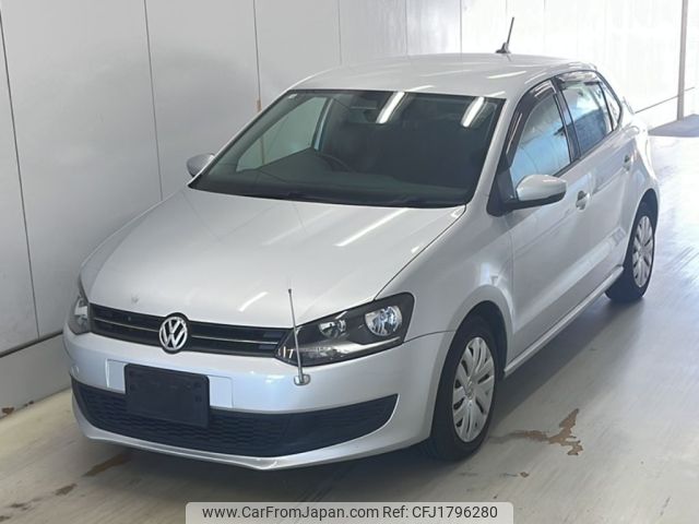 volkswagen polo 2010 CFJ1796280 image 1