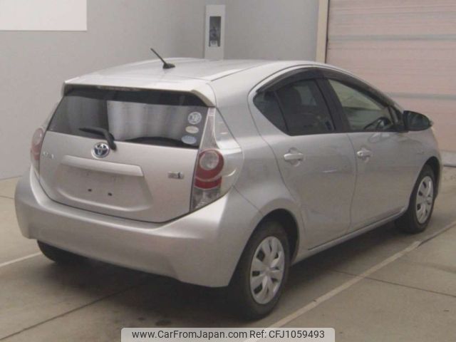 toyota aqua 2012 -TOYOTA--AQUA NHP10-6007922---TOYOTA--AQUA NHP10-6007922- image 2