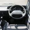 isuzu elf-truck 2005 CFJ1627296 image 6