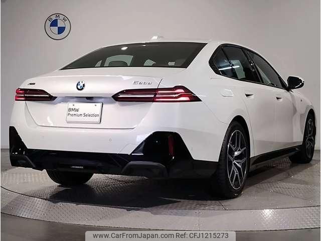 bmw 5-series 2024 quick_quick_3CA-22FL20_WBA22FL000CP83561 image 2