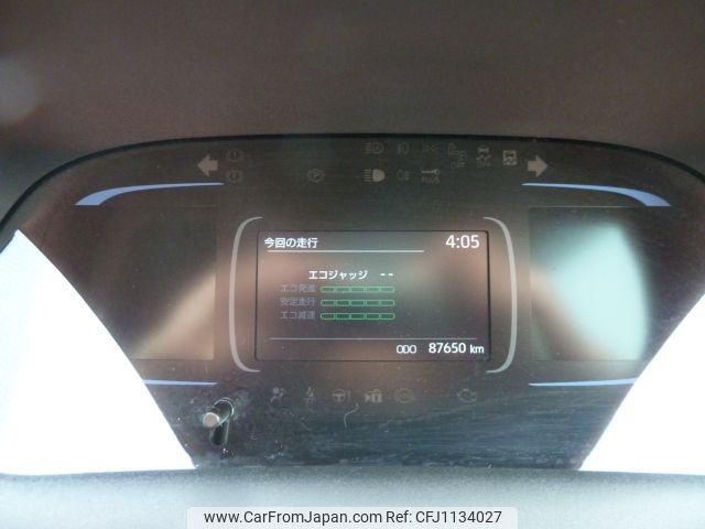 toyota aqua 2022 -TOYOTA--AQUA 6AA-MXPK16--MXPK16-2011428---TOYOTA--AQUA 6AA-MXPK16--MXPK16-2011428- image 2
