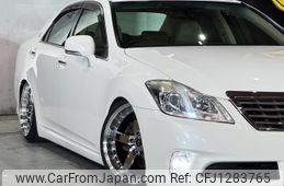 toyota crown-royal-series 2011 CARSENSOR_JP_AU6387568135