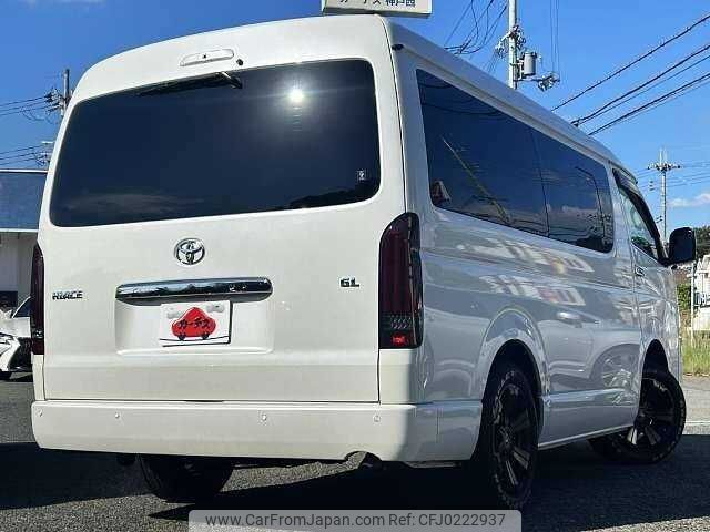 toyota hiace-wagon 2022 504928-924326 image 2