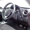 toyota auris 2013 646828-N2025050296F-27 image 10