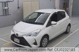 toyota vitz 2017 -TOYOTA--Vitz DBA-KSP130--KSP130-2209709---TOYOTA--Vitz DBA-KSP130--KSP130-2209709-