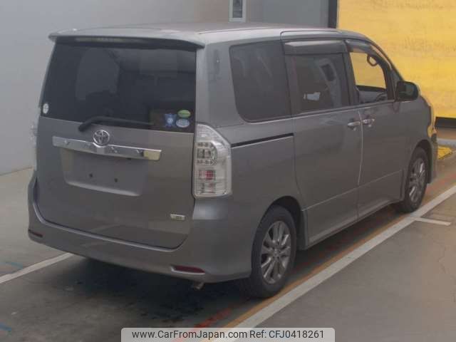 toyota voxy 2013 -TOYOTA--Voxy DBA-ZRR70W--ZRR70-0587206---TOYOTA--Voxy DBA-ZRR70W--ZRR70-0587206- image 2