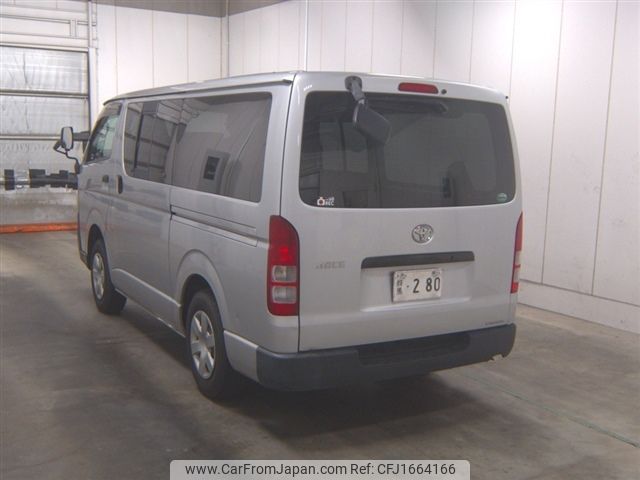 toyota hiace-van 2011 CFJ1664166 image 2