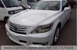 lexus ls 2010 CFJ1576088
