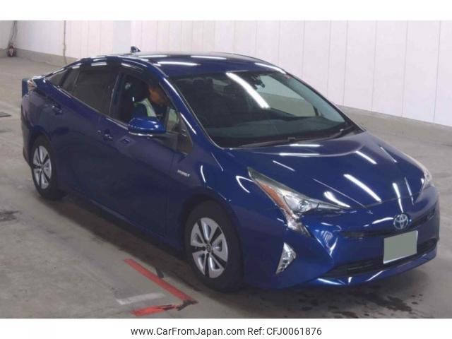 toyota prius 2016 quick_quick_DAA-ZVW55_8003586 image 1