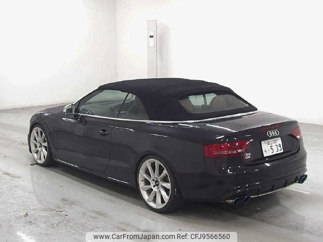 audi s5 2011 -AUDI 【福山 300ﾗ539】--Audi S5 8FCAKF--BN004696---AUDI 【福山 300ﾗ539】--Audi S5 8FCAKF--BN004696- image 2