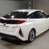 toyota prius-phv 2017 -TOYOTA--Prius PHV ZVW52-3009841---TOYOTA--Prius PHV ZVW52-3009841- image 2