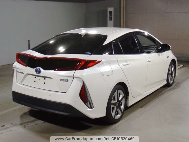 toyota prius-phv 2017 -TOYOTA--Prius PHV ZVW52-3009841---TOYOTA--Prius PHV ZVW52-3009841- image 2