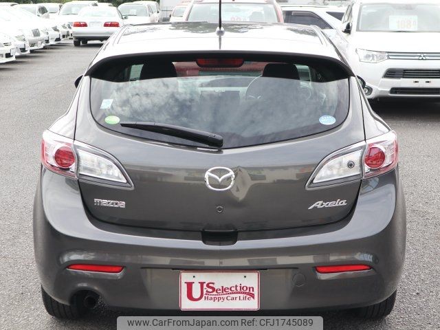 mazda axela 2010 CFJ1745089 image 2