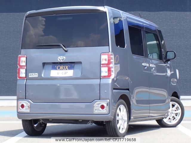 toyota pixis-mega 2020 CFJ1719658 image 2