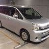 toyota voxy 2010 CFJ1744942 image 1