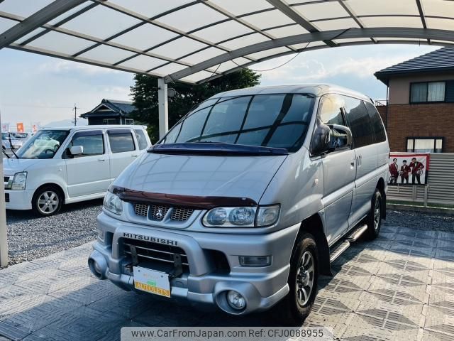 mitsubishi delica-spacegear 2005 quick_quick_GH-PD6W_PD6W-1001115 image 1